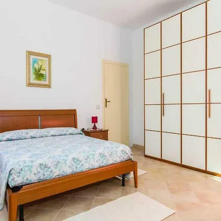 Fra Il Verde E L'azzurro Casa vacanze *